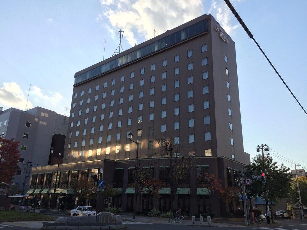 Crescent Hotel 3*