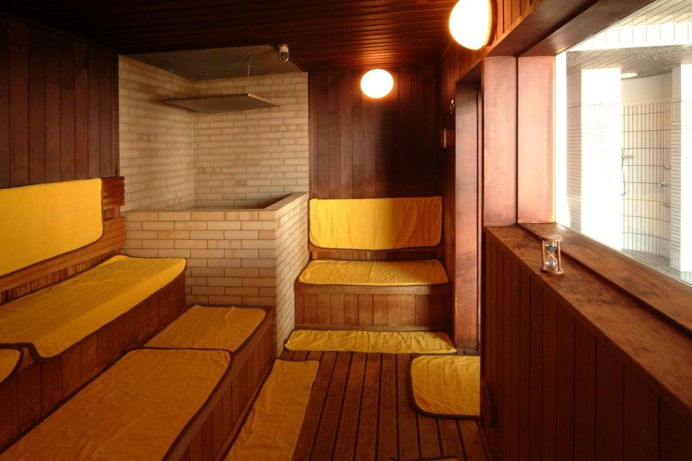 Hotel Crescent Asahikawa
