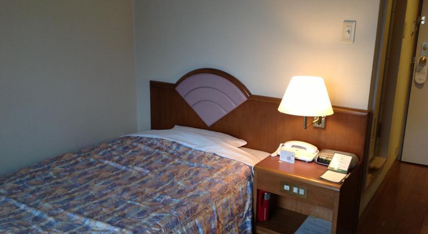 Crescent 3*